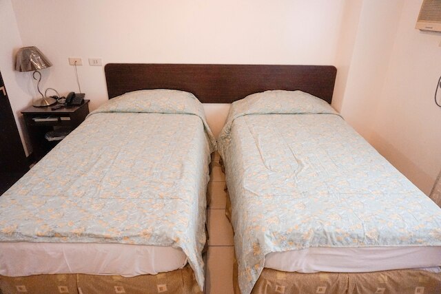 クラウン ガーデン ホテル