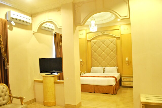 グランド タウン ホテル マカッサル