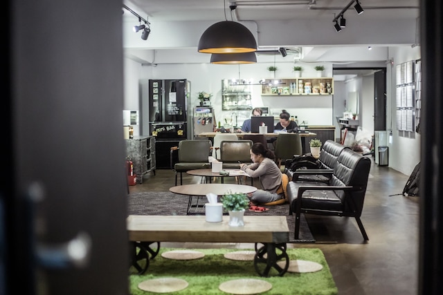 ウィ カム ホステル