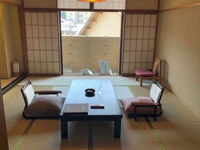 三朝薬師の湯 万翆楼