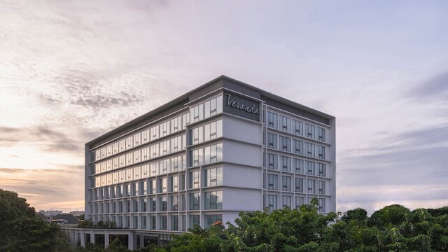 ベランダ ホテル パクブウォノ