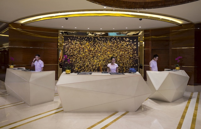 ブロードウェイ ホテル