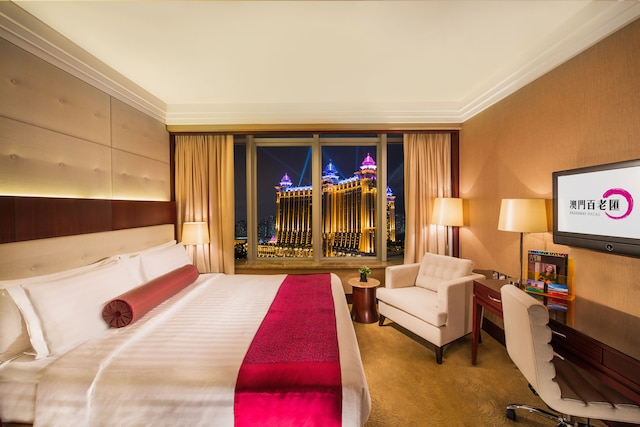 ブロードウェイ ホテル