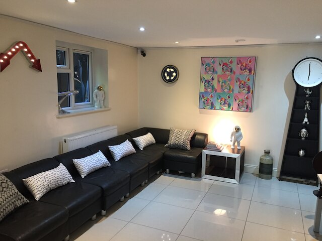 メープスベリー ホステル