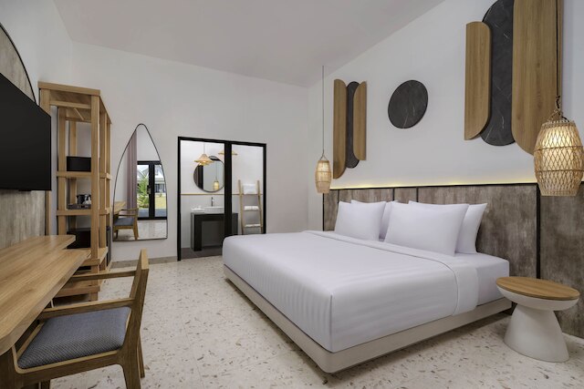 ジャンブルウク オセアノ リゾート ギリ トラワンガン