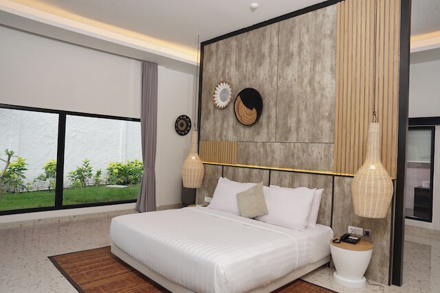 ジャンブルウク オセアノ リゾート ギリ トラワンガン