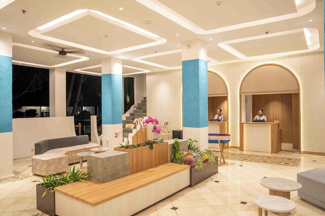 ジャンブルウク オセアノ リゾート ギリ トラワンガン