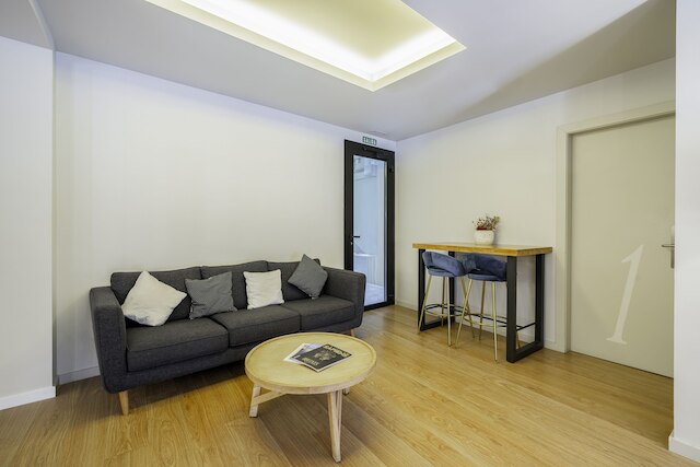 オラ リビング ホスタル ディアゴナル