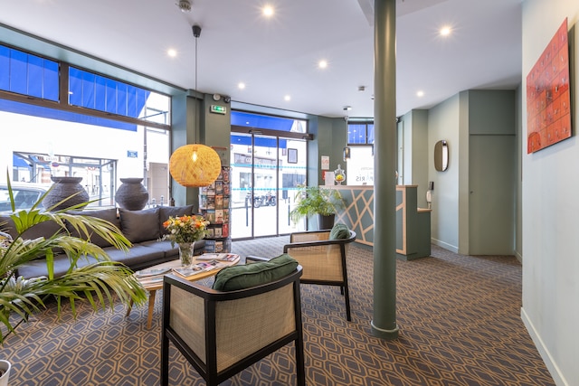 ホテル ドゥ パリ