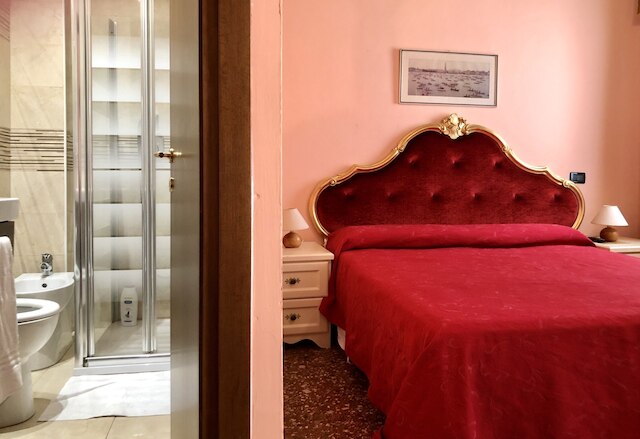 アロッジ セレナ