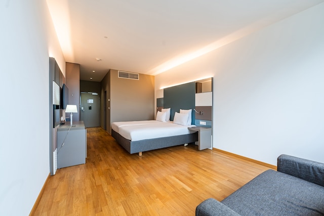 B&B  ホテル  ローザンヌ クリシ