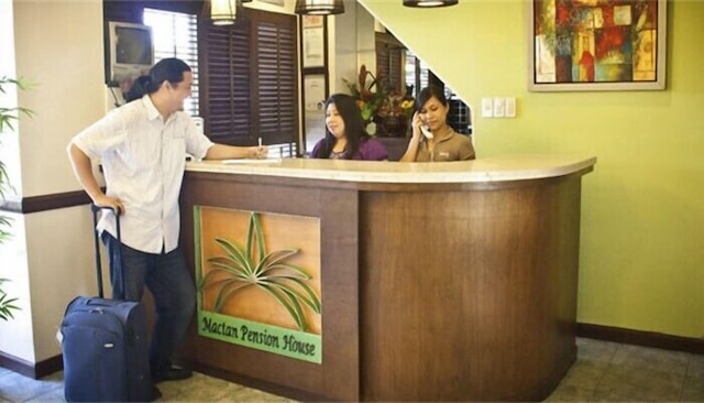 マクタン ペンション ハウス