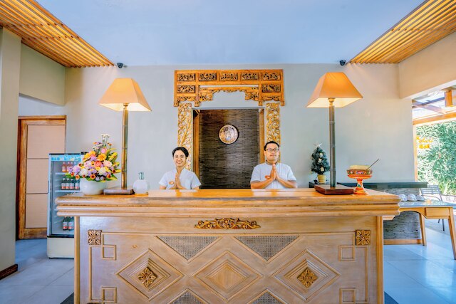 ポンドック サリ