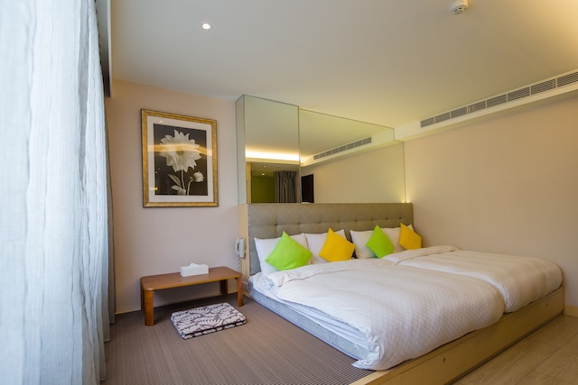 ザ クリスタル イン サン ムーン レイク