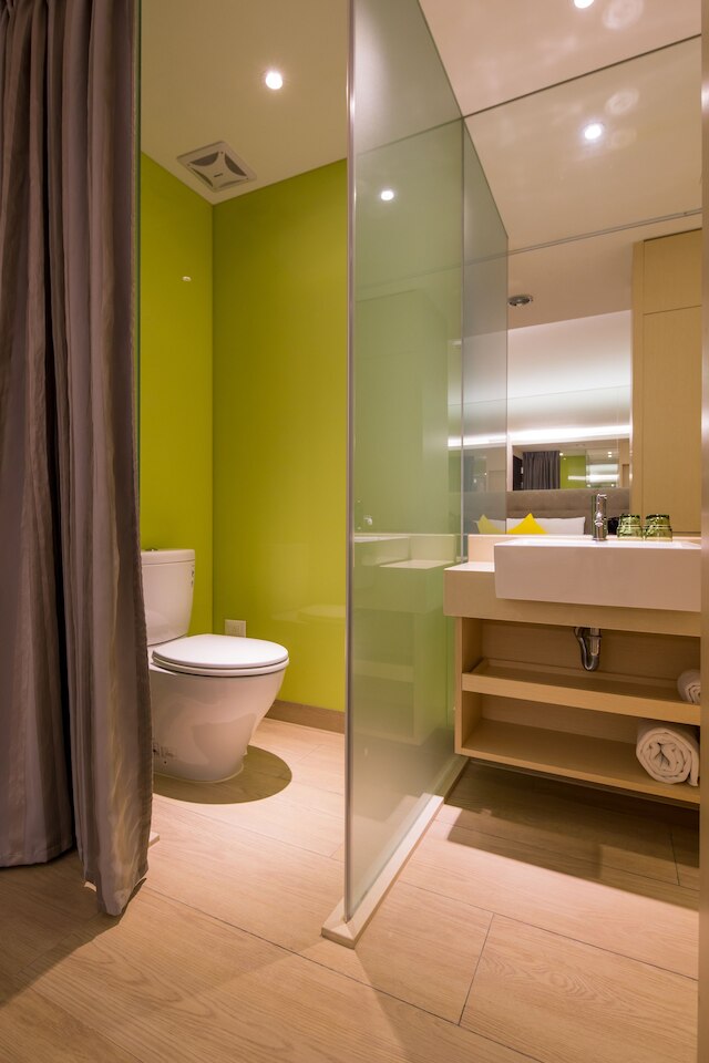 ザ クリスタル イン サン ムーン レイク