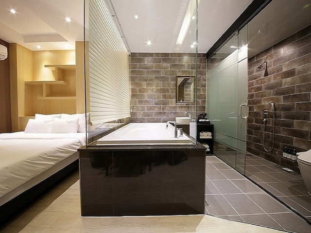 ホテル アーモンド 釜山 ステーション