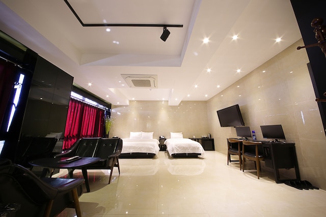 ホテル アーモンド 釜山 ステーション