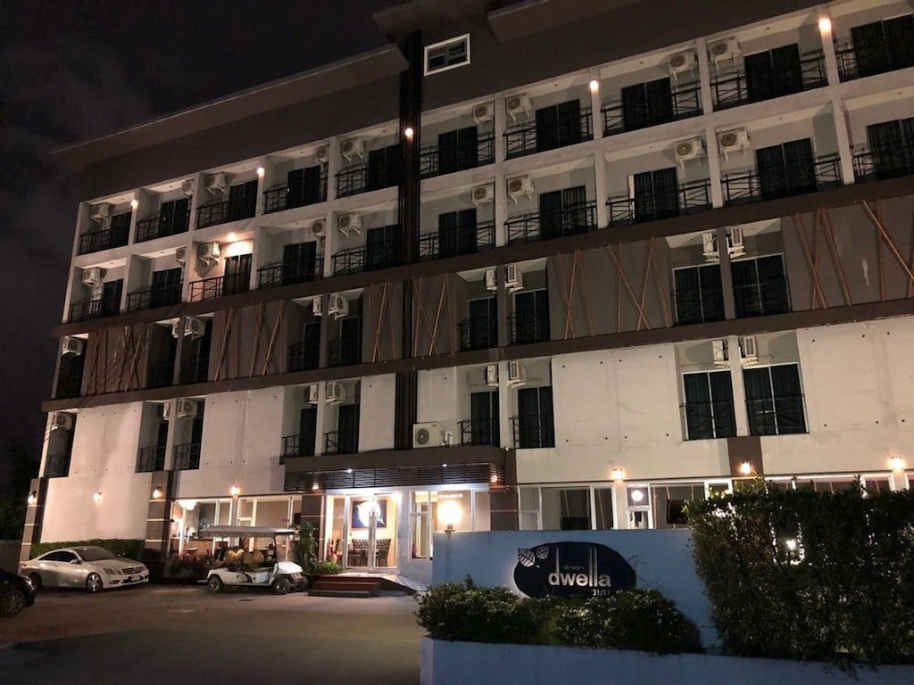 8.ドゥエラ スバルナブミ