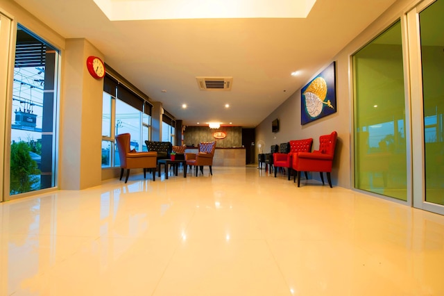 ドゥエラ スバルナブミ