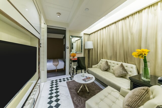 ホテル プラボ香港 (香港宝御酒店)