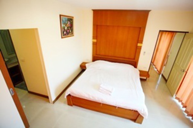 ノッパカオ プレース