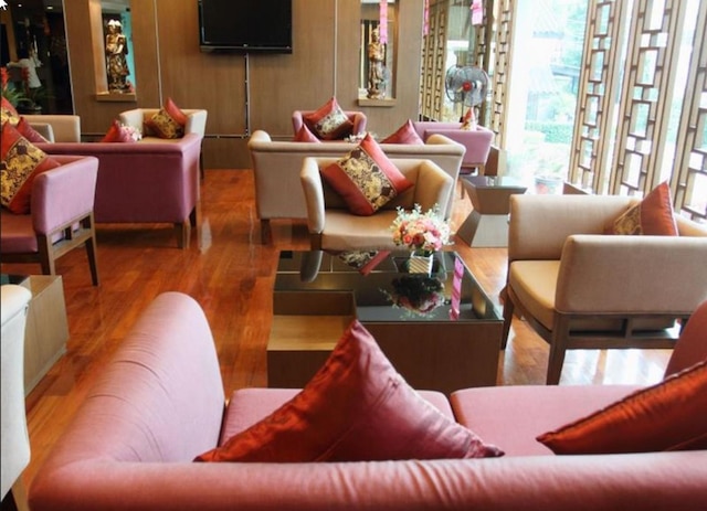 ノッパカオ プレース