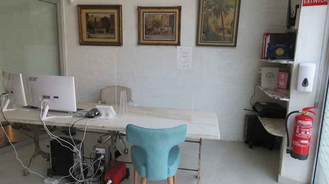 ステイ トゥギャザー バルセロナ アパートメンツ