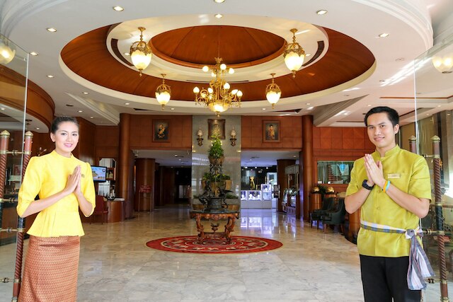 コサ ホテル & ショッピング モール