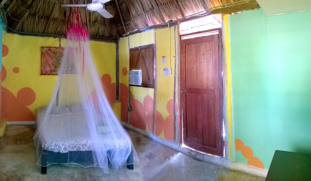 マヤ チャアン ゲストハウス