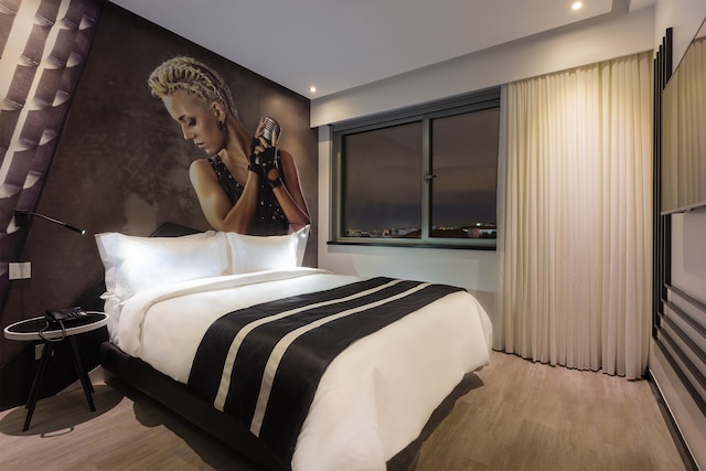 HF フェニックス ミュージック