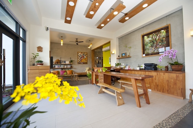 ザ ツリー ベッド アンド ブレックファスト