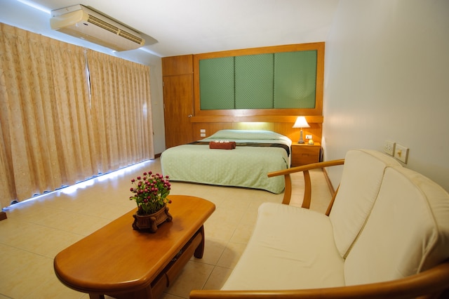 ダイヤモンド シティ プレース