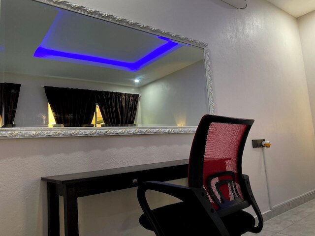 トク マン イン