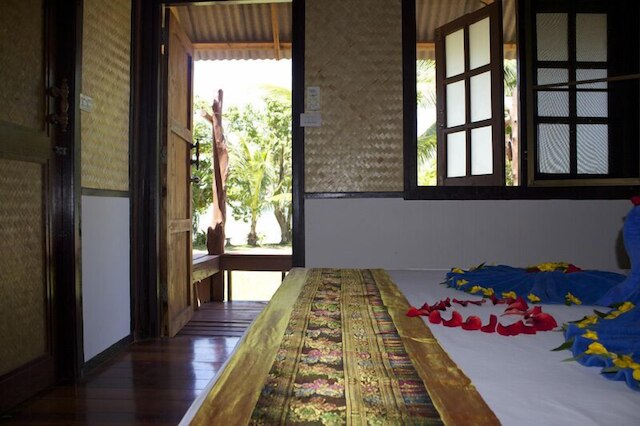 リボン リラックス ビーチ リゾート