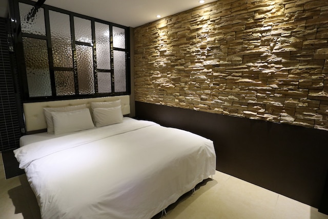 ホテル クリナ ジョグノ