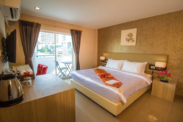 レトロ 39 ホテル