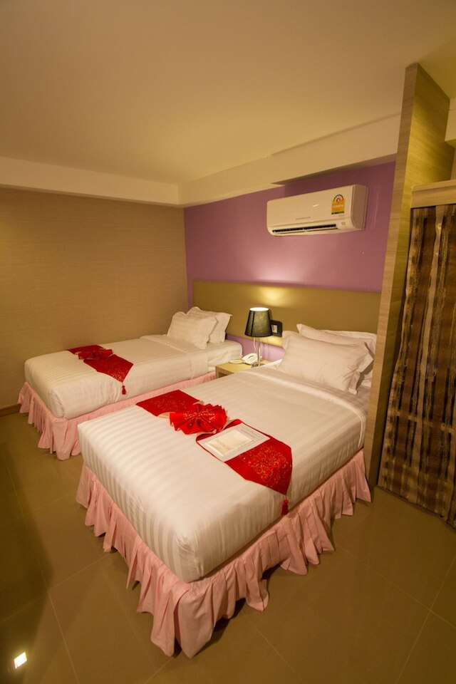 レトロ 39 ホテル