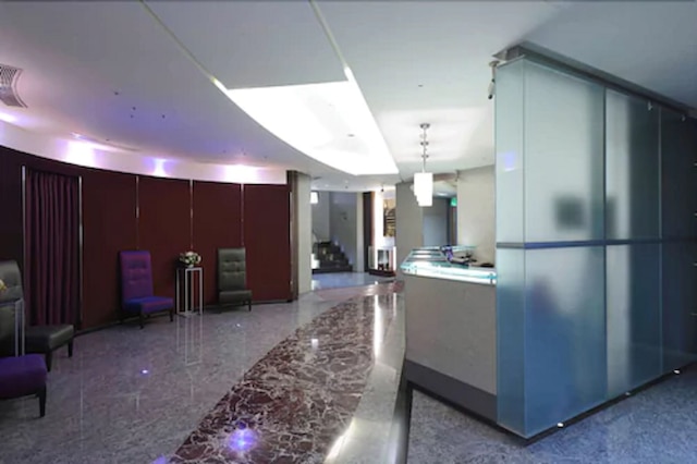 K ホテル - ユンフー (柯達大飯店 - 永和)