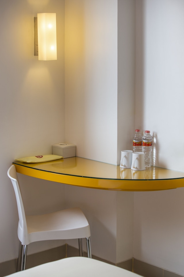 アマリス ハルタスニン - マカッサル