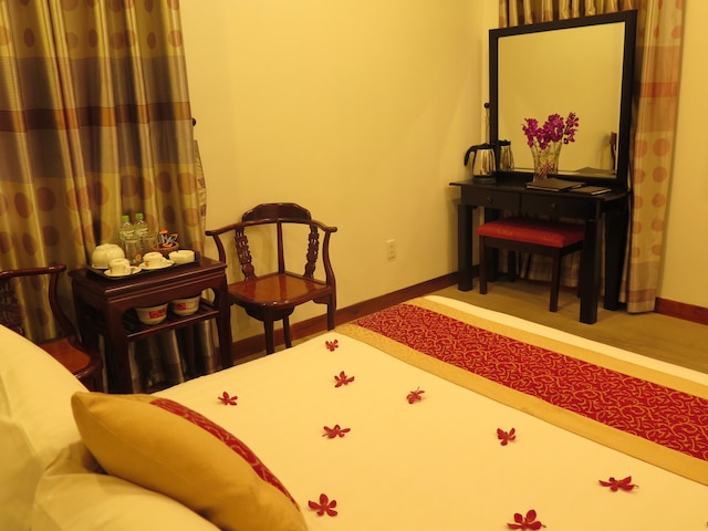 サンフラワーズ ホテル