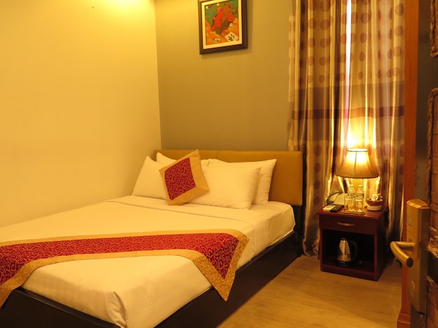 サンフラワーズ ホテル