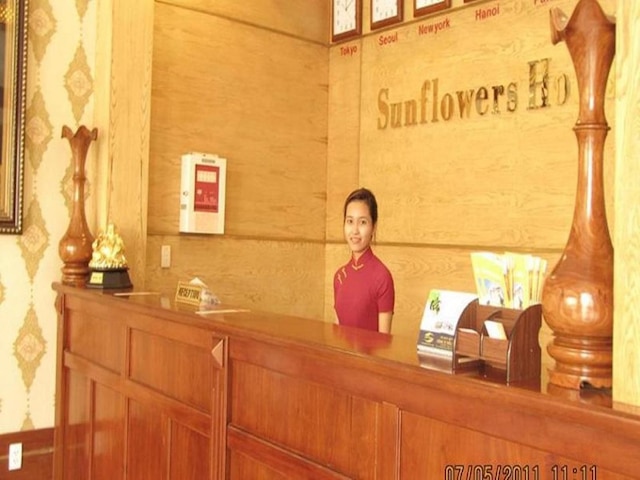 サンフラワーズ ホテル