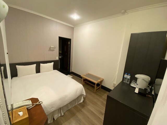 ホテル クイーン