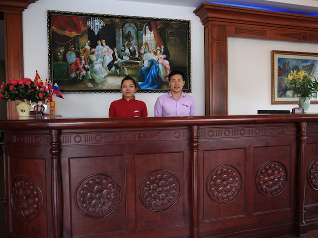 ホア ファト ホテル & アパートメント