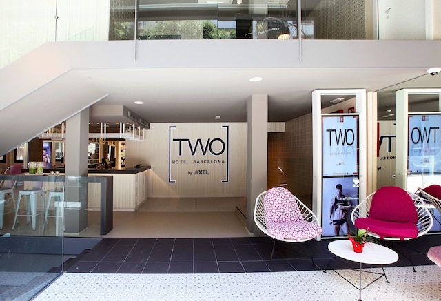 アクセル TWO バルセロナ - アダルツ オンリー