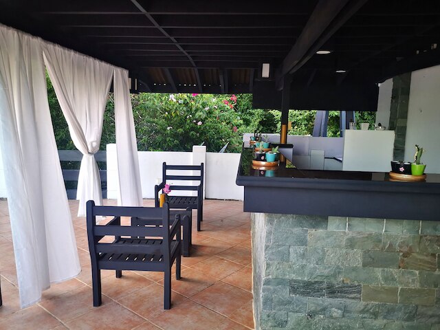 ラ パーネラ ビーチフロント リゾート