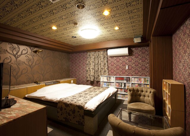 ホテル デザートヒルズ (カップルズホテル)