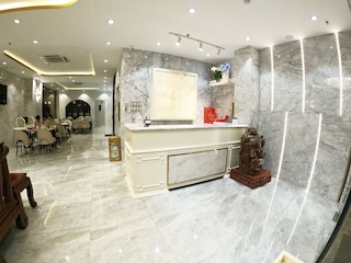 ディン ファト ホテル