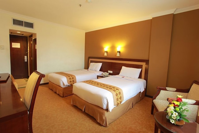 ファイ セメスタ