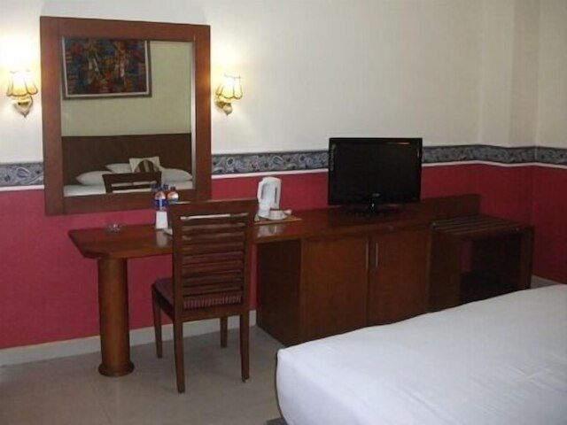 ニュー シリワンギ ホテル & レストラン